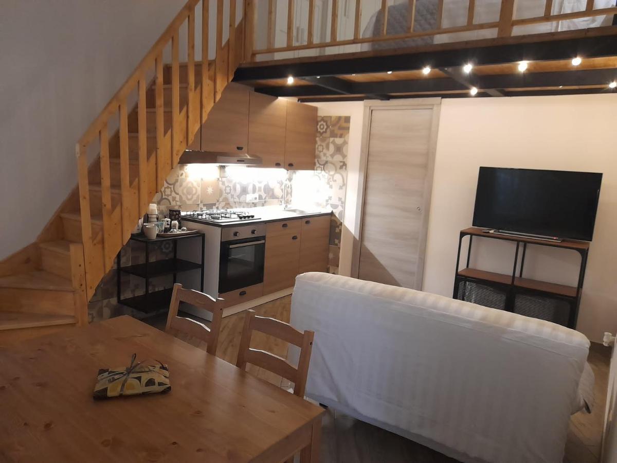 La Casa Di Fofo' Otel Napoli Dış mekan fotoğraf